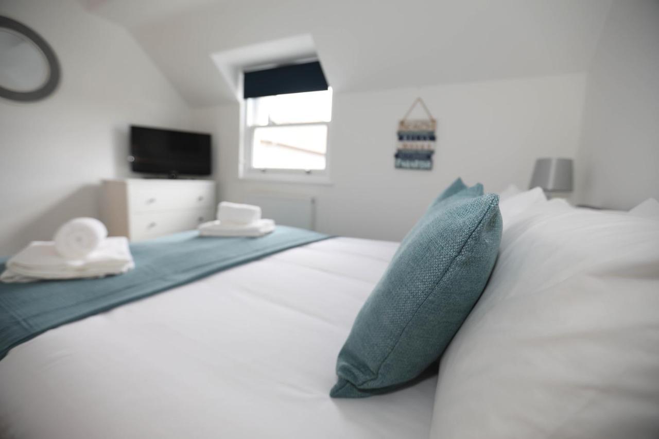 Exmouth - Apartment 2, Strand House - Modern 2 Bedroom Apartment, Perfect Location For Access To Beach & Town Centre - Sleeps 4 Guests - Hosted By Rentmyhouse Dış mekan fotoğraf