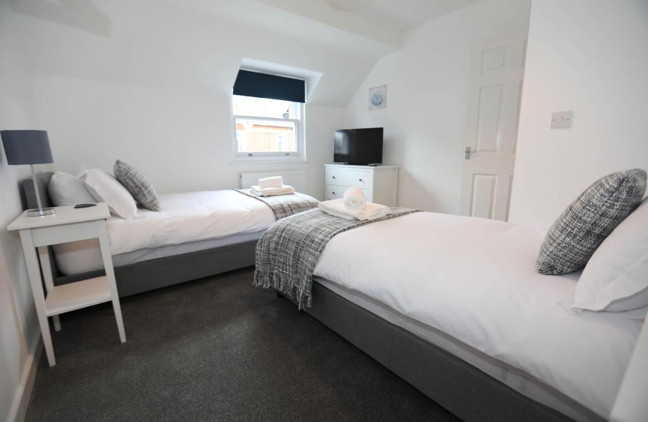 Exmouth - Apartment 2, Strand House - Modern 2 Bedroom Apartment, Perfect Location For Access To Beach & Town Centre - Sleeps 4 Guests - Hosted By Rentmyhouse Dış mekan fotoğraf