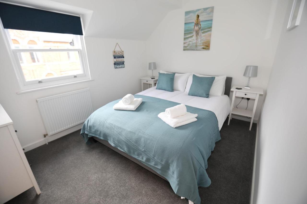 Exmouth - Apartment 2, Strand House - Modern 2 Bedroom Apartment, Perfect Location For Access To Beach & Town Centre - Sleeps 4 Guests - Hosted By Rentmyhouse Dış mekan fotoğraf