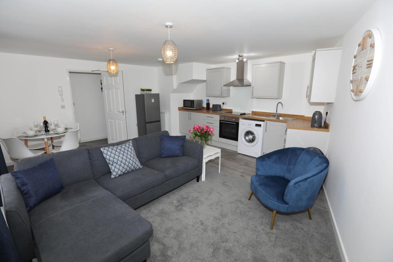 Exmouth - Apartment 2, Strand House - Modern 2 Bedroom Apartment, Perfect Location For Access To Beach & Town Centre - Sleeps 4 Guests - Hosted By Rentmyhouse Dış mekan fotoğraf