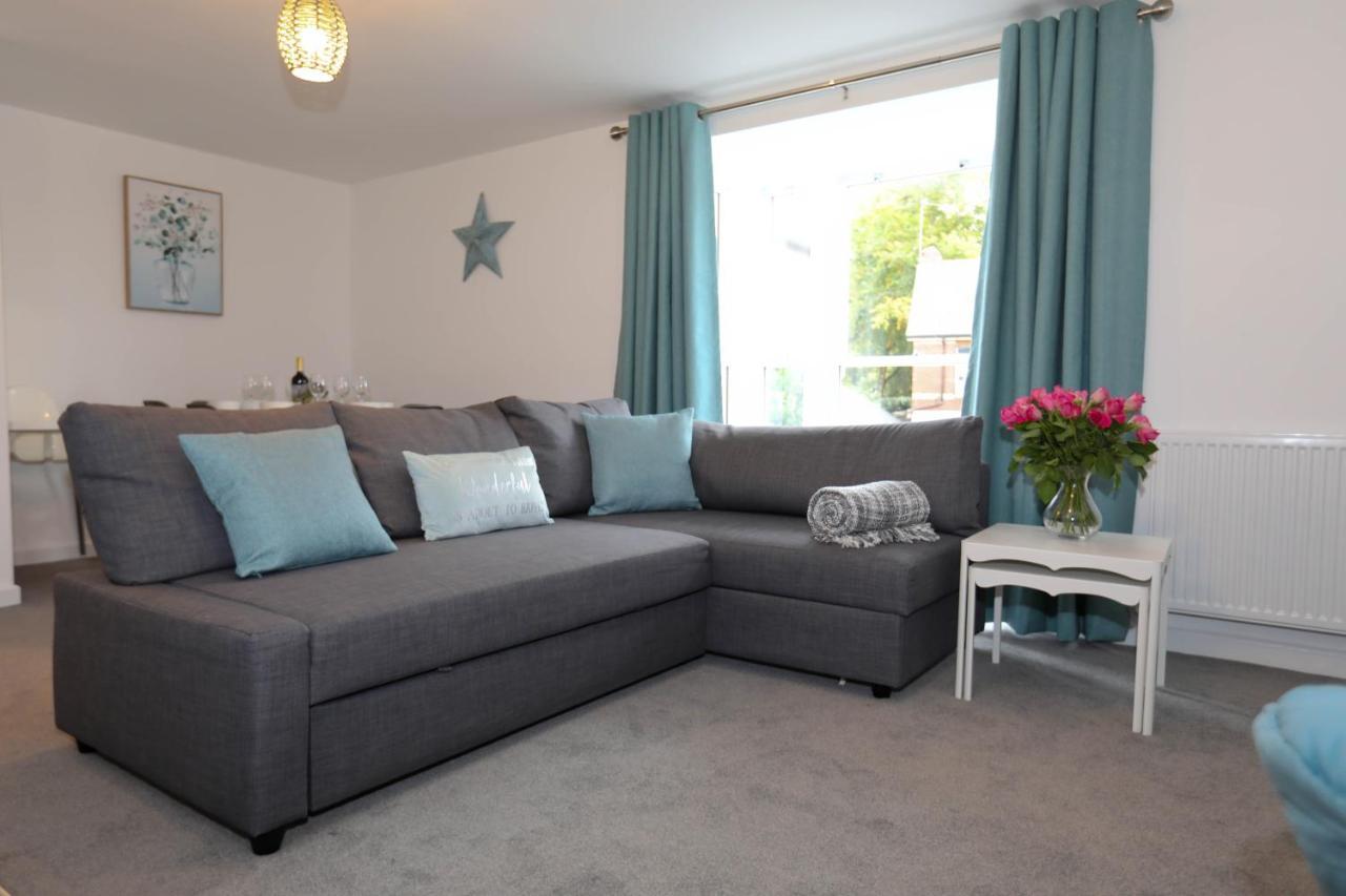 Exmouth - Apartment 2, Strand House - Modern 2 Bedroom Apartment, Perfect Location For Access To Beach & Town Centre - Sleeps 4 Guests - Hosted By Rentmyhouse Dış mekan fotoğraf